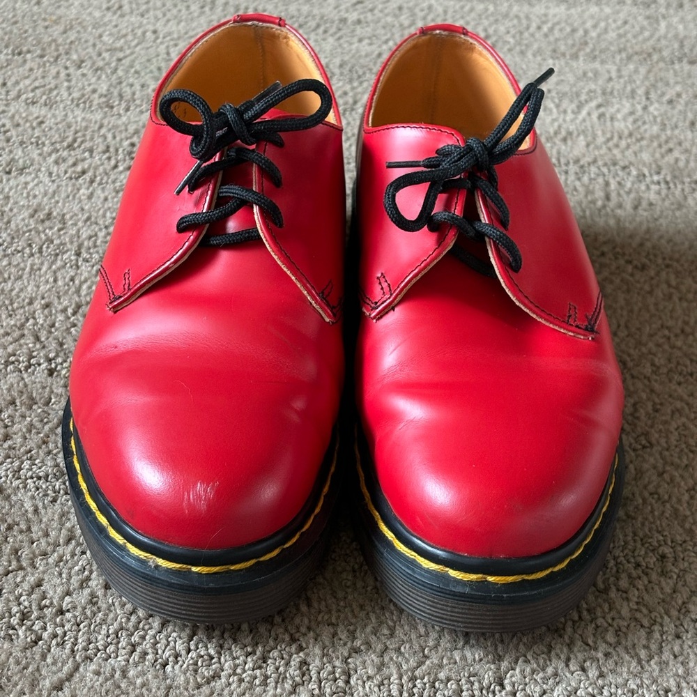 Vintage red Dr. Martens Oxford shoe